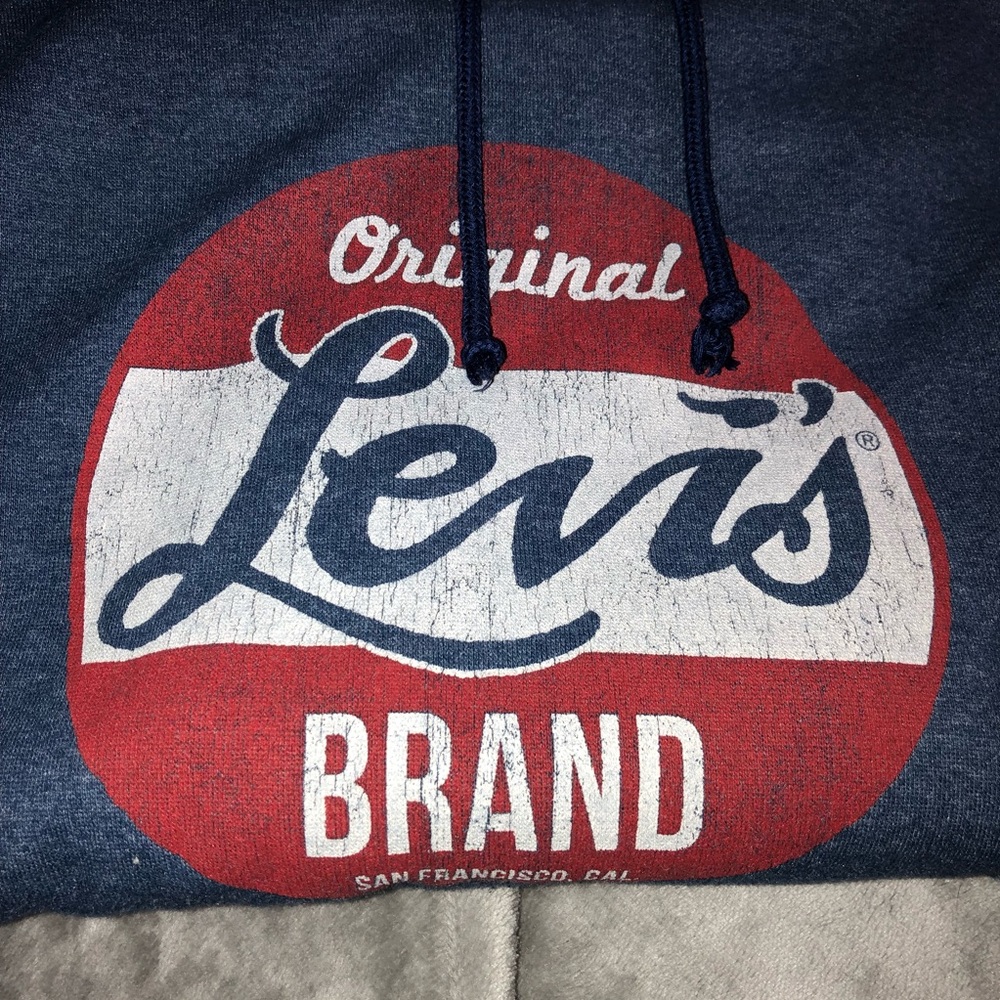LEVI’s Hoodie !